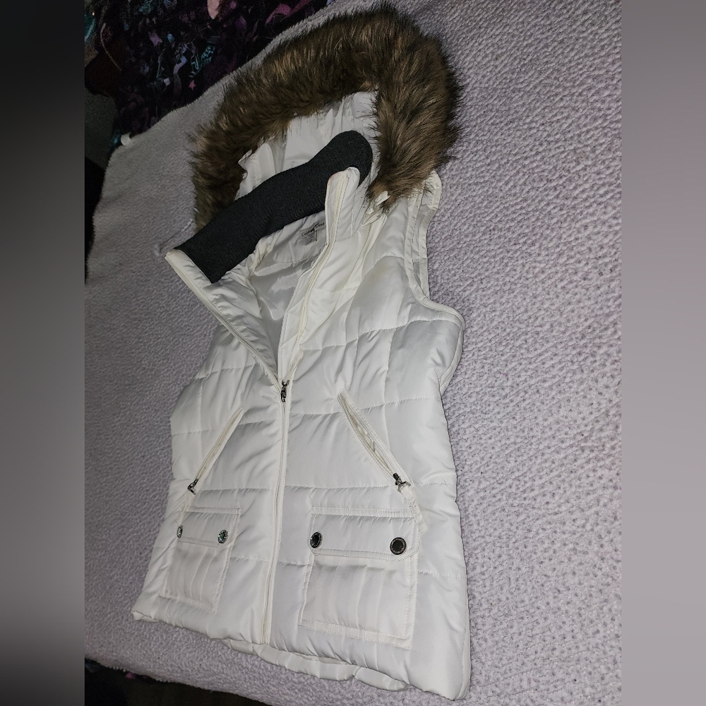 Cold Water Creek , White , Faux Fur , Vest Jacket - Picture 6 of 16